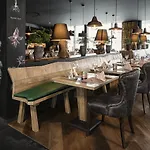 Valsana - Small Luxury Of The World ארוזה