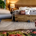 מלון Valsana - Small Luxury Of The World