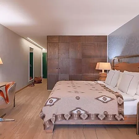 Valsana - Small Luxury Of The World