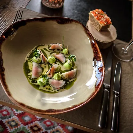 Valsana - Small Luxury 4* ארוזה