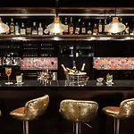 ホテル Valsana - Small Luxury Of The World 4*